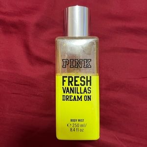 Body Spray Perfume, Scent (Fresh Vanillas Dream On) PINK Victoria Secret